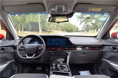 寶駿RC-6，為女性而“紅”，為“智行”而生